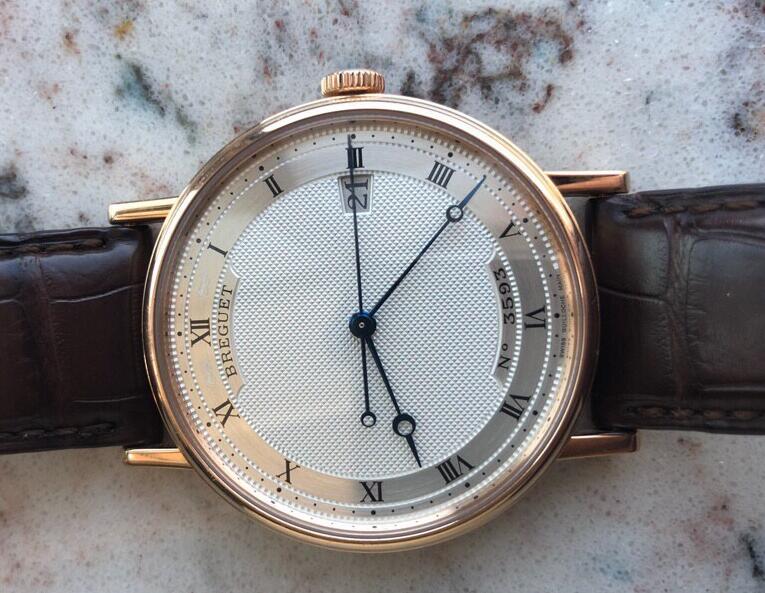 Recognizable Breguet Classique 5177BA Replica Watch